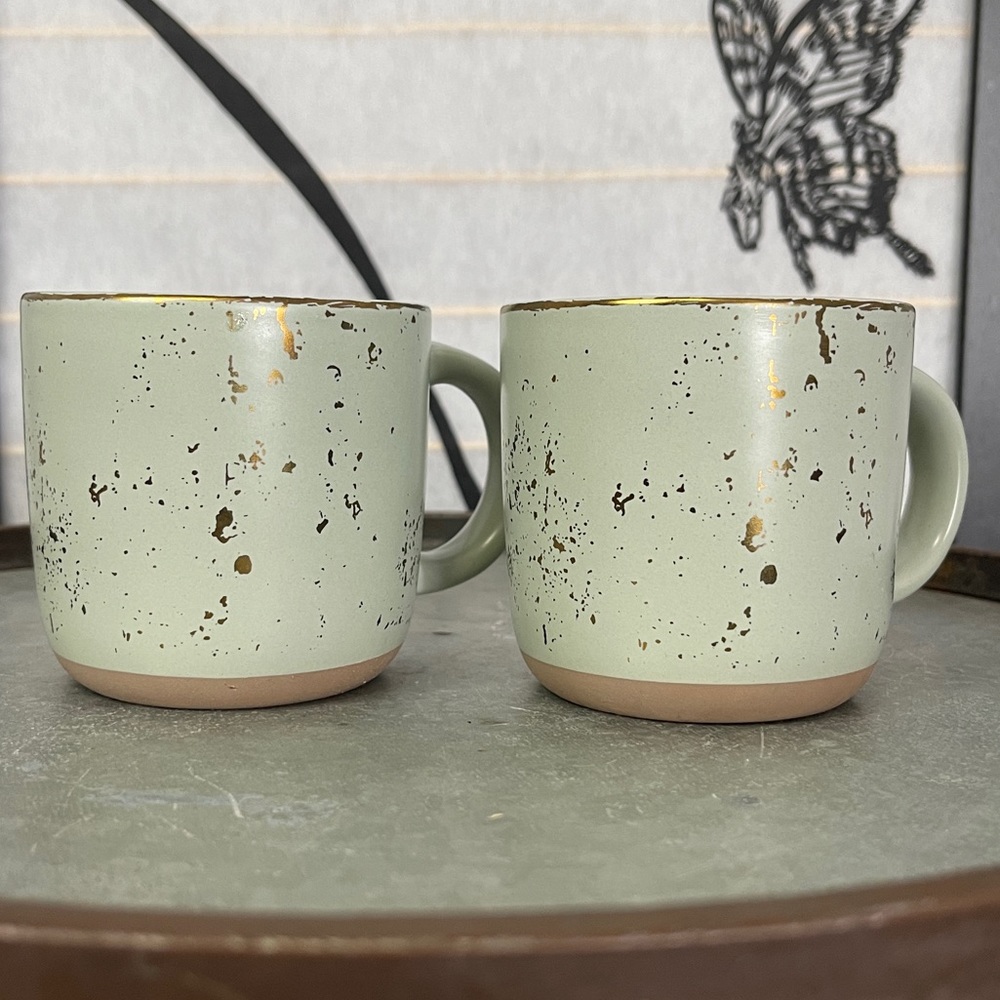 Hearth & Hand with Magnolia Stoneware